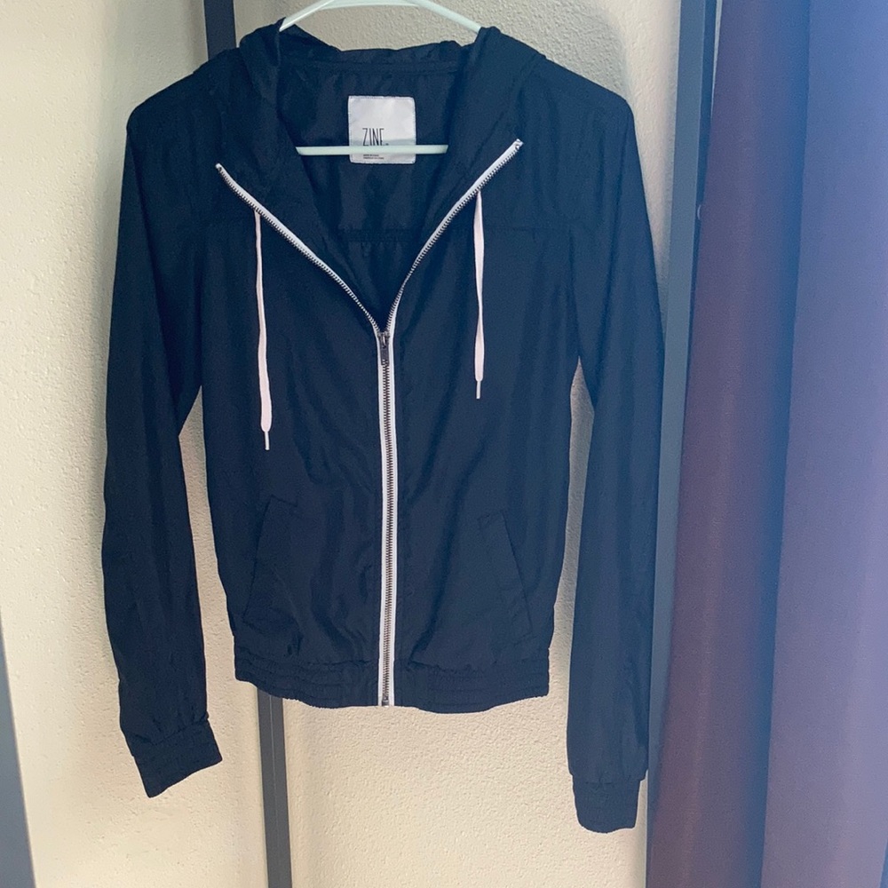 Zine Windbreaker